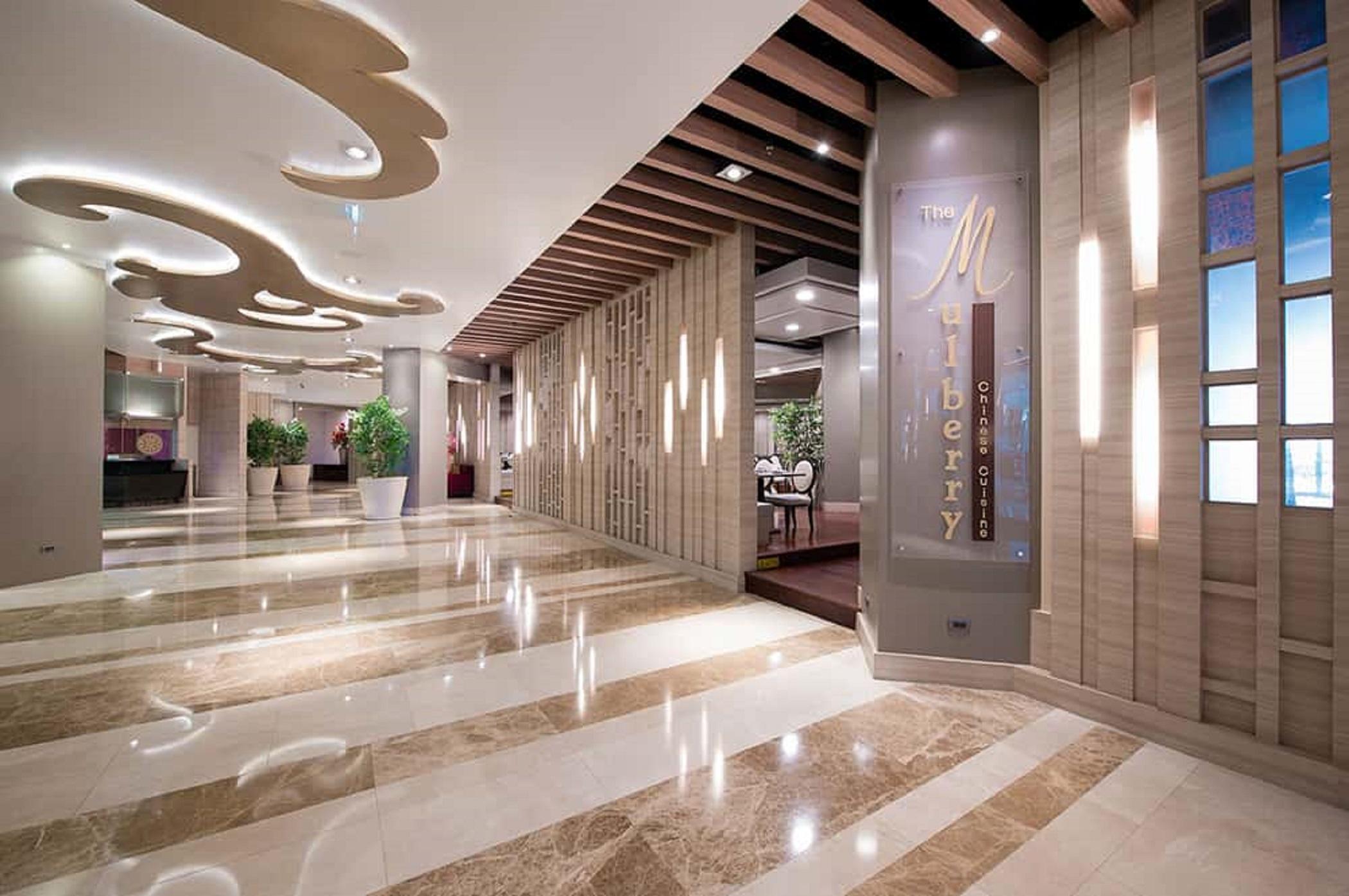 The Berkeley Hotel Pratunam Бангкок Экстерьер фото Lobby