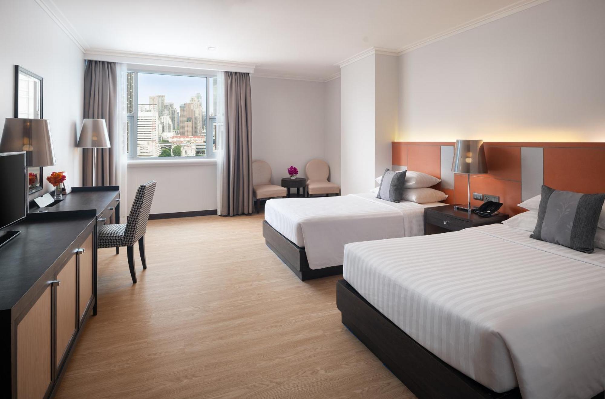 The Berkeley Hotel Pratunam Бангкок Экстерьер фото Deluxe Room